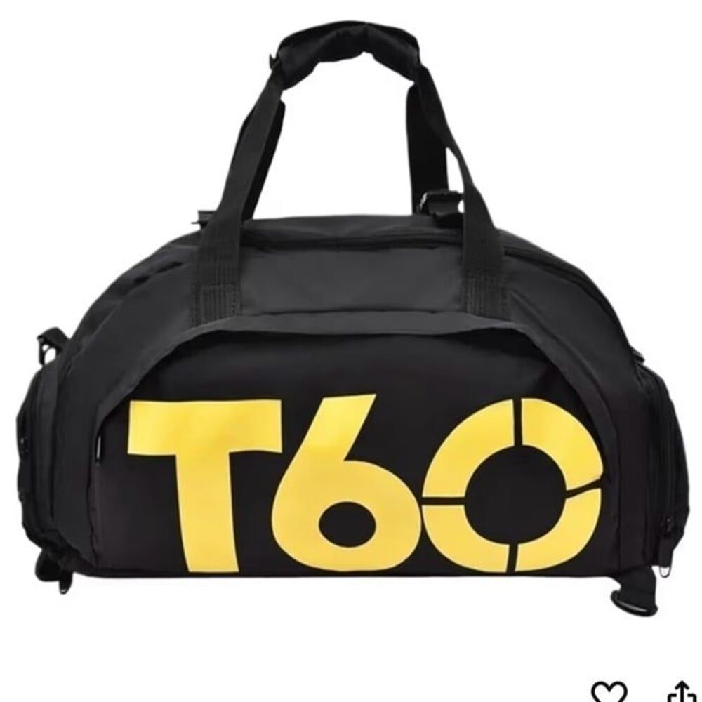 Unisex Sports Gym Travel Water Proof Bag Separate Dry & Wet Compartment NWT Larg